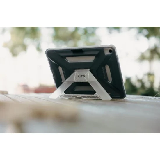 UAG Apple iPad 11" 11th Gen (A16) Scout+ Case (black)